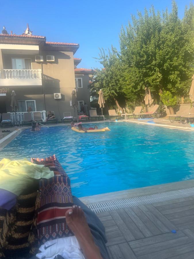 Imperial Apart İçmeler Esterno foto